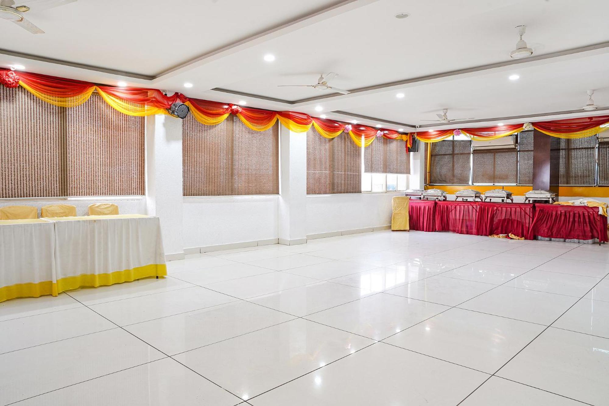 בהופאל Fabhotel Jalsa Dlx מראה חיצוני תמונה
