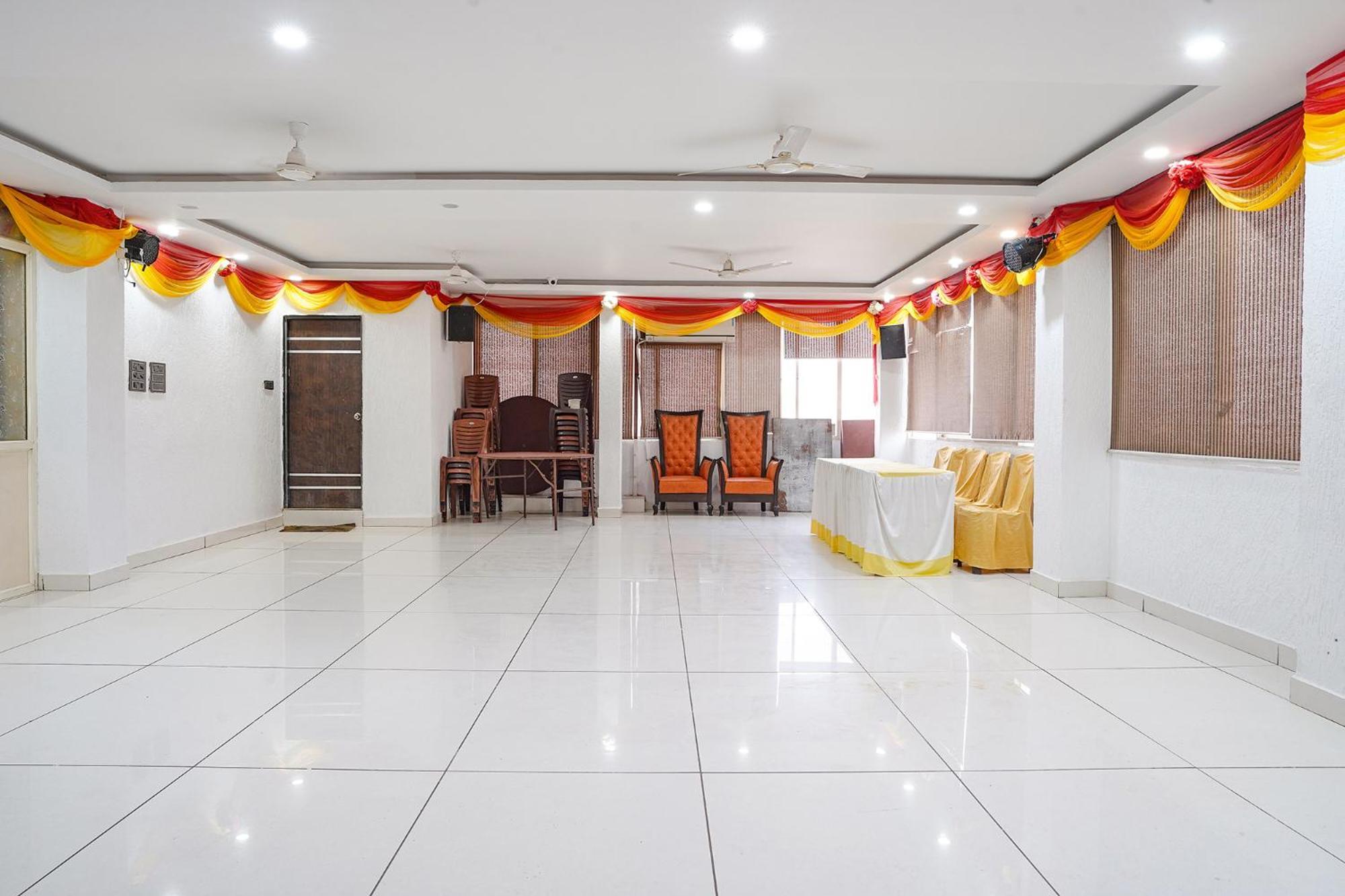 בהופאל Fabhotel Jalsa Dlx מראה חיצוני תמונה